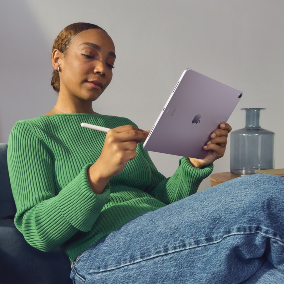 Obrázok pre Apple iPad Air Apple M 128 GB 33 cm (13") 8 GB Wi-Fi 6E (802.11ax) iPadOS 17 Béžová